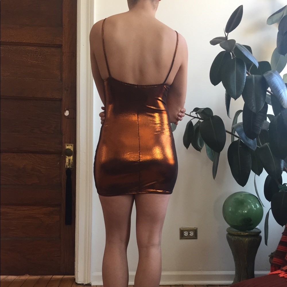 Mini dress - Picture 2 of 3
